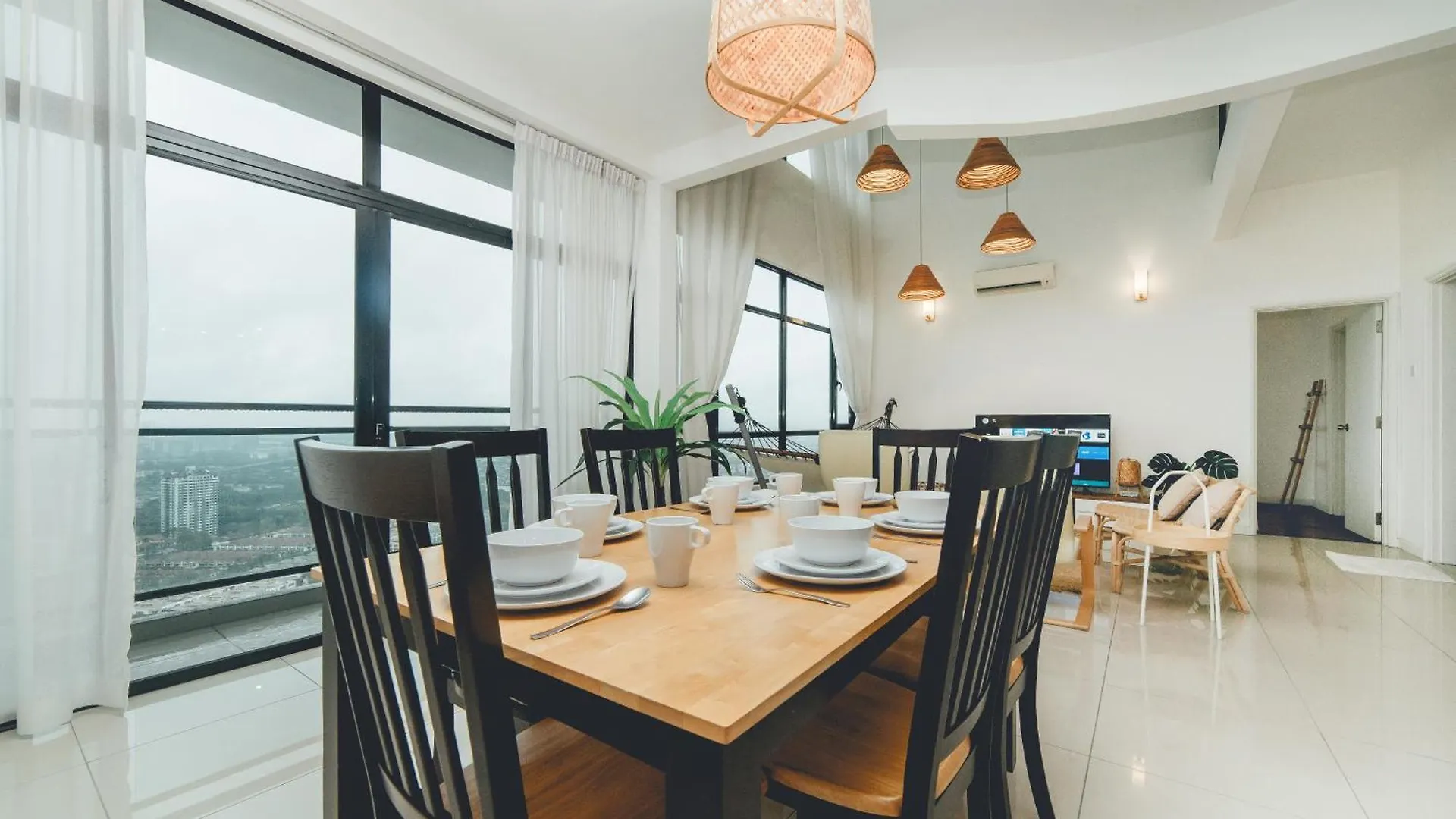 Molek High Floor Cozy Penthouse Apartment 5Br 12Pax By Our Stay Johor Bahru Malaysia