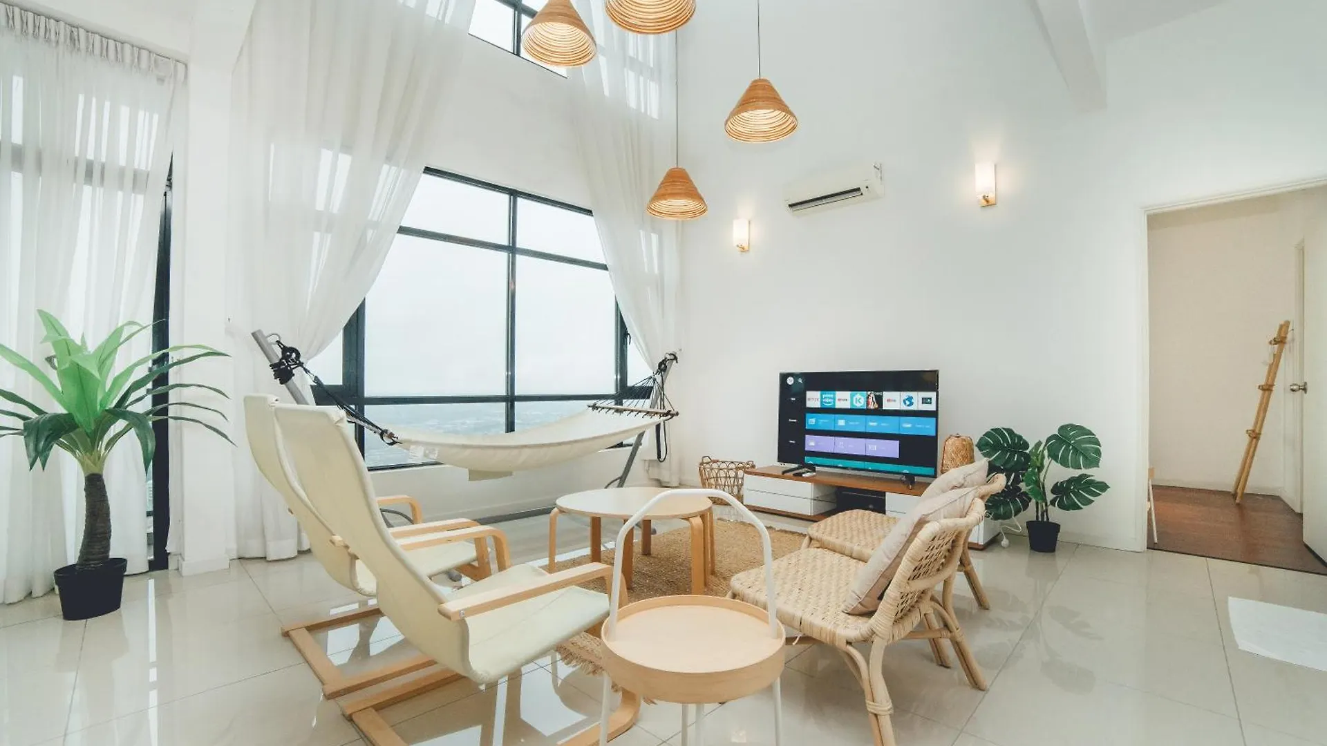 Molek High Floor Cozy Penthouse Apartment 5Br 12Pax By Our Stay Johor Bahru 0*,  Malaysia