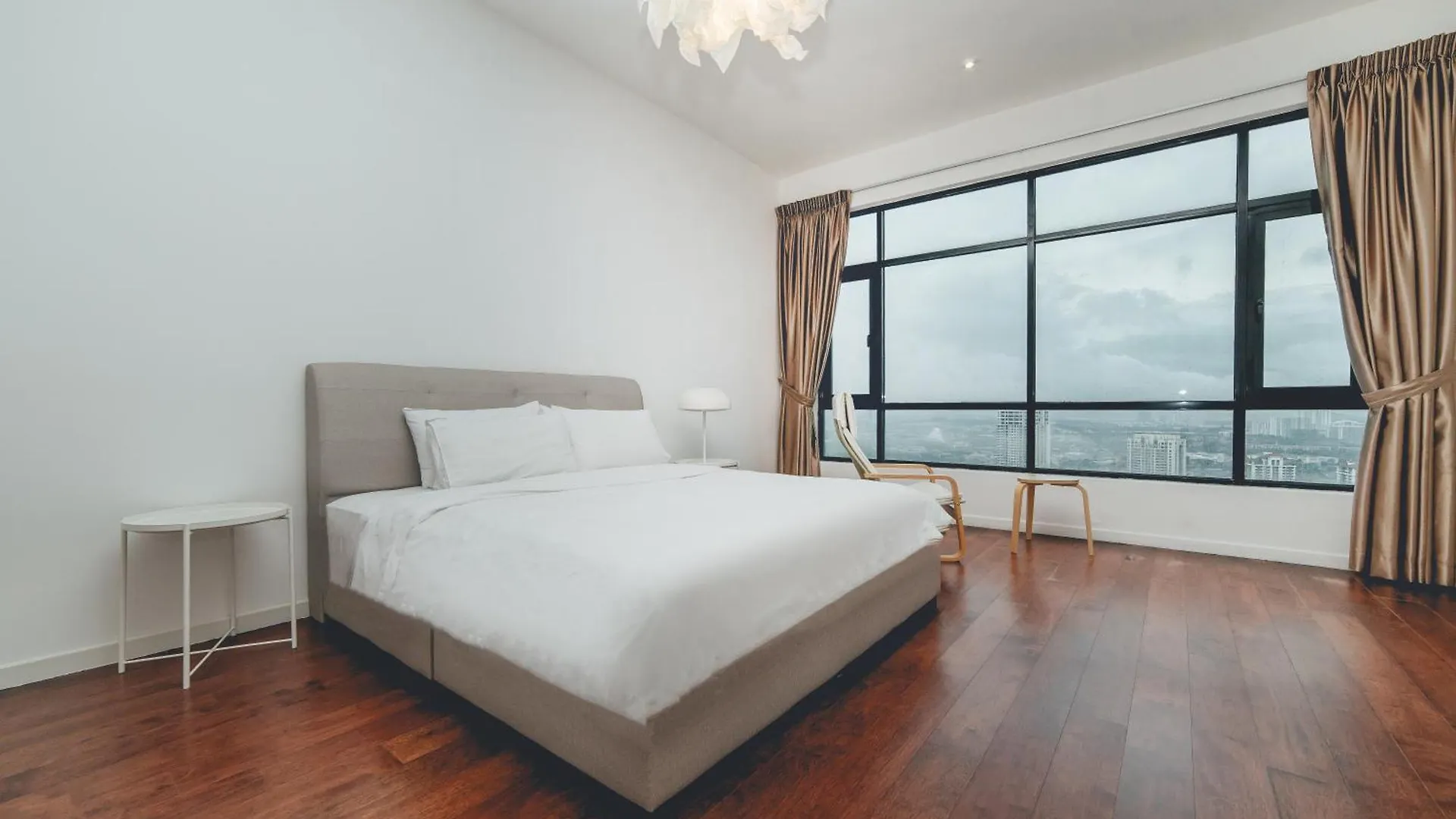 Molek High Floor Cozy Penthouse Apartment 5Br 12Pax By Our Stay Johor Bahru