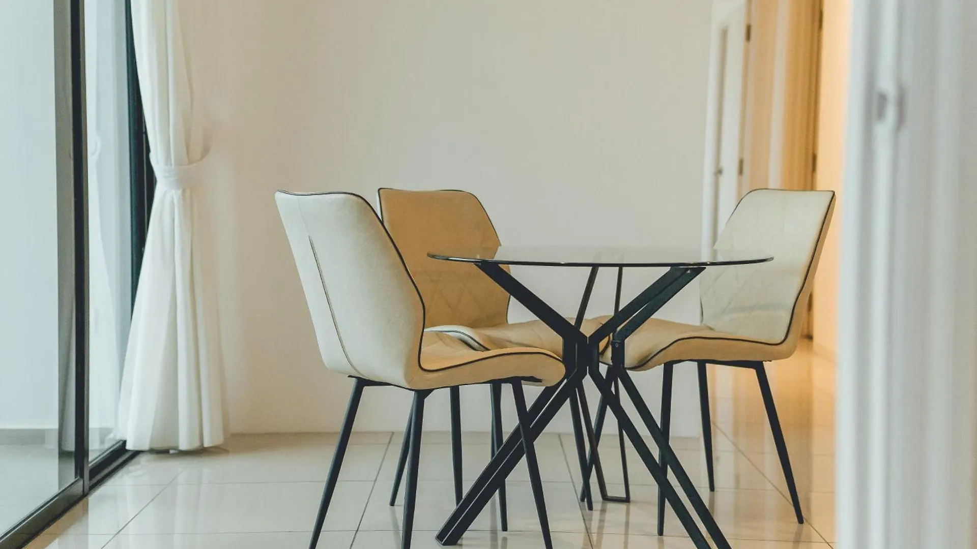 Molek High Floor Cozy Penthouse Apartment 5Br 12Pax By Our Stay Johor Bahru Malaysia