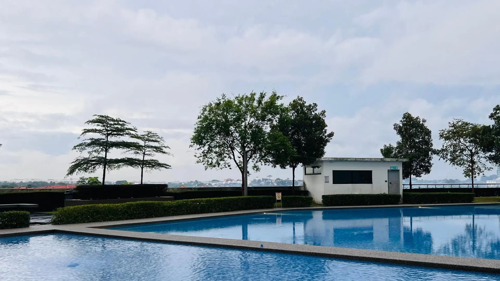 Molek High Floor Cozy Penthouse Apartment 5Br 12Pax By Our Stay Johor Bahru